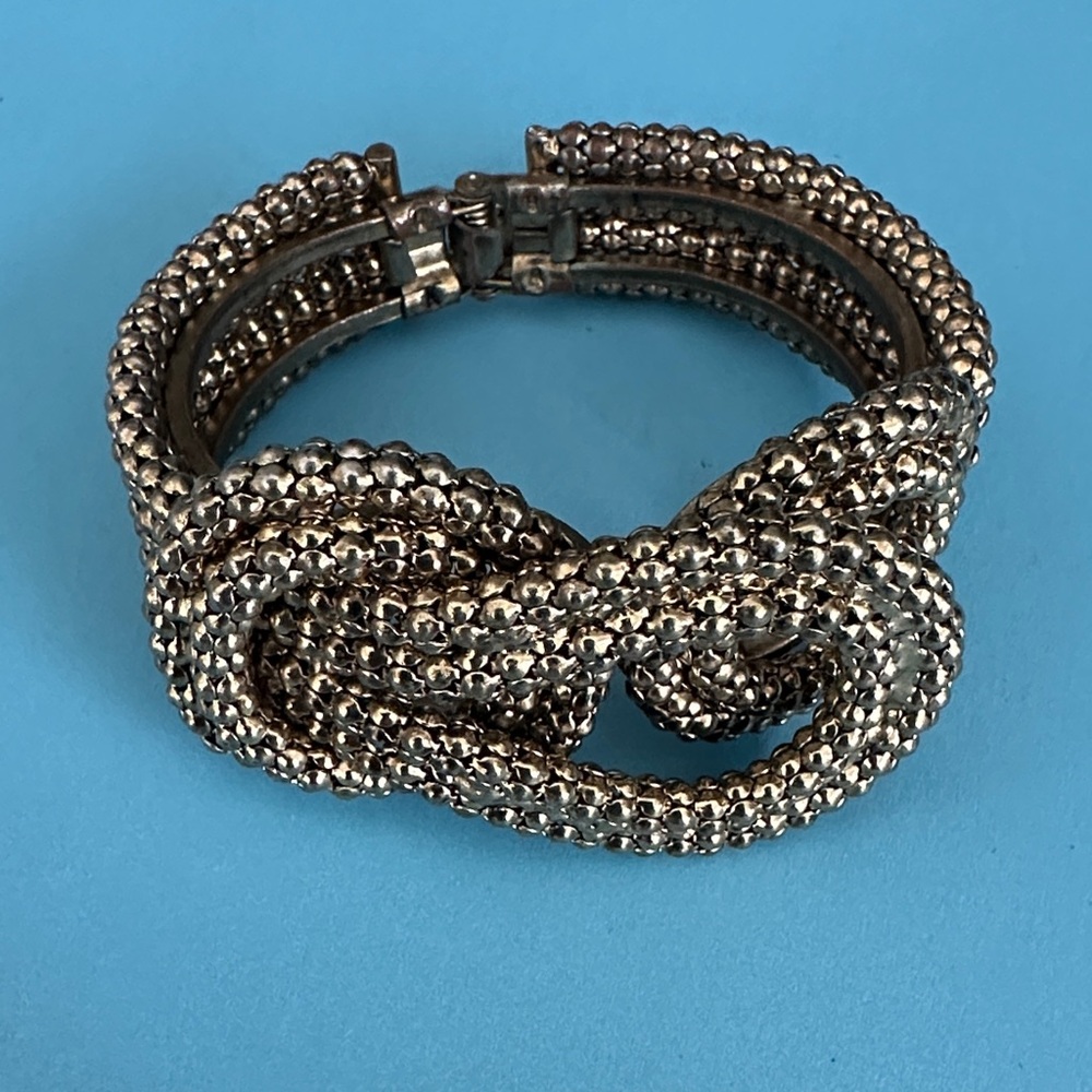 Source Unknown Textured Silvergold tone